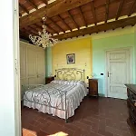 La Casa Nel